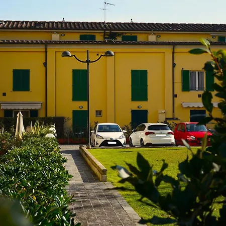 Con Parcheggio Vicino Le Mura Apartment